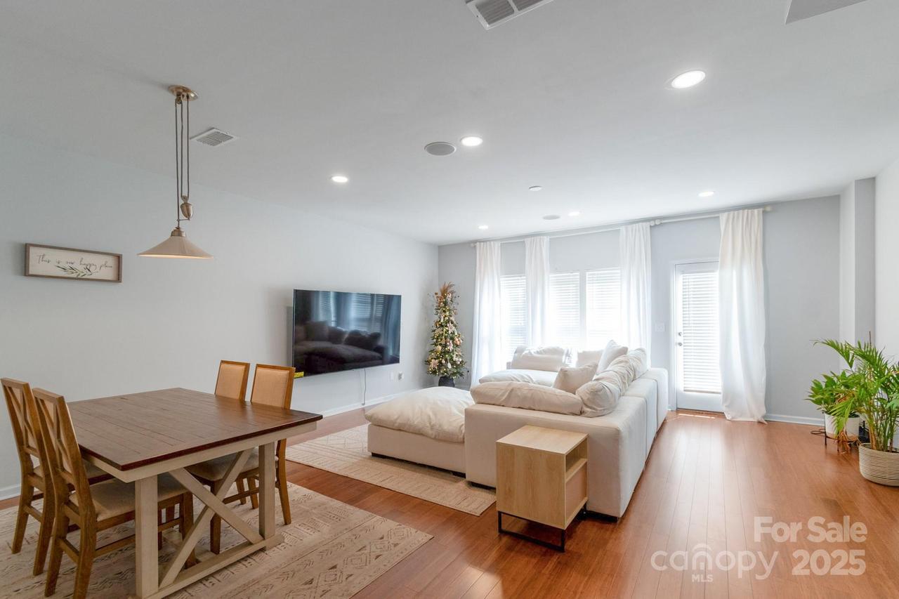 12036 Duke Lancaster Dr., Charlotte, NC 28277