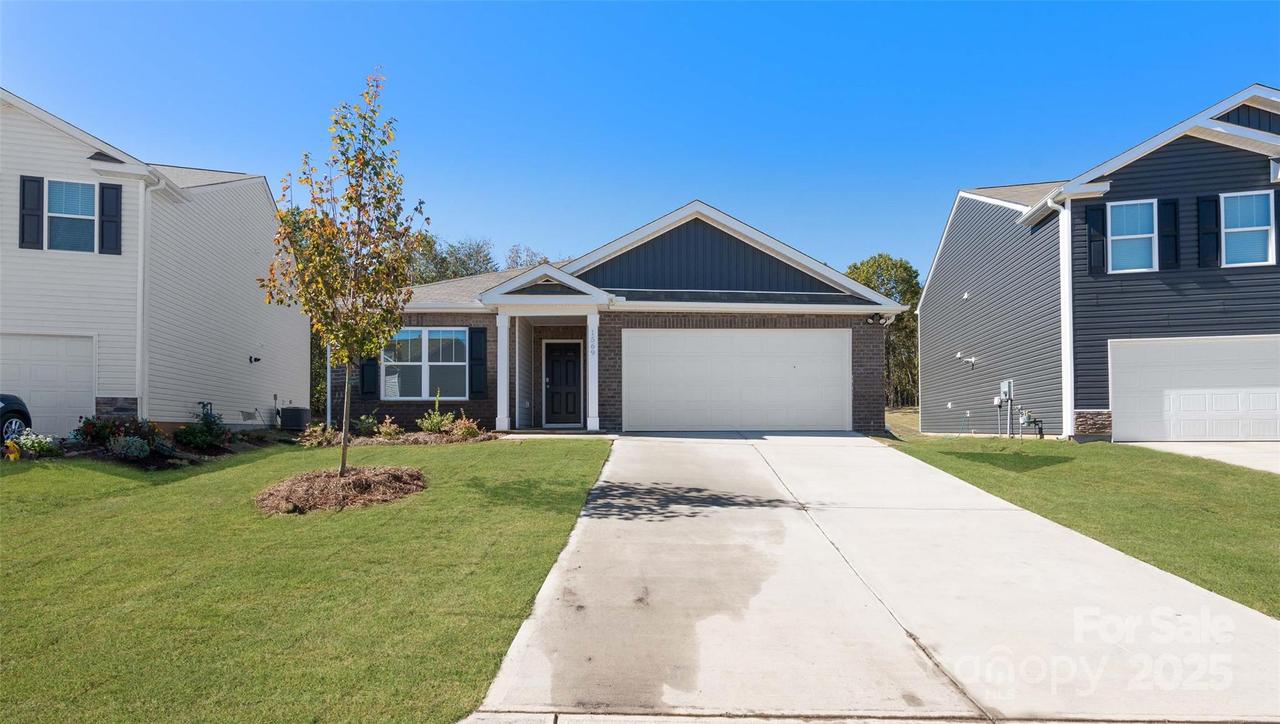 185 Callie River Ct., Clyde, NC 28721