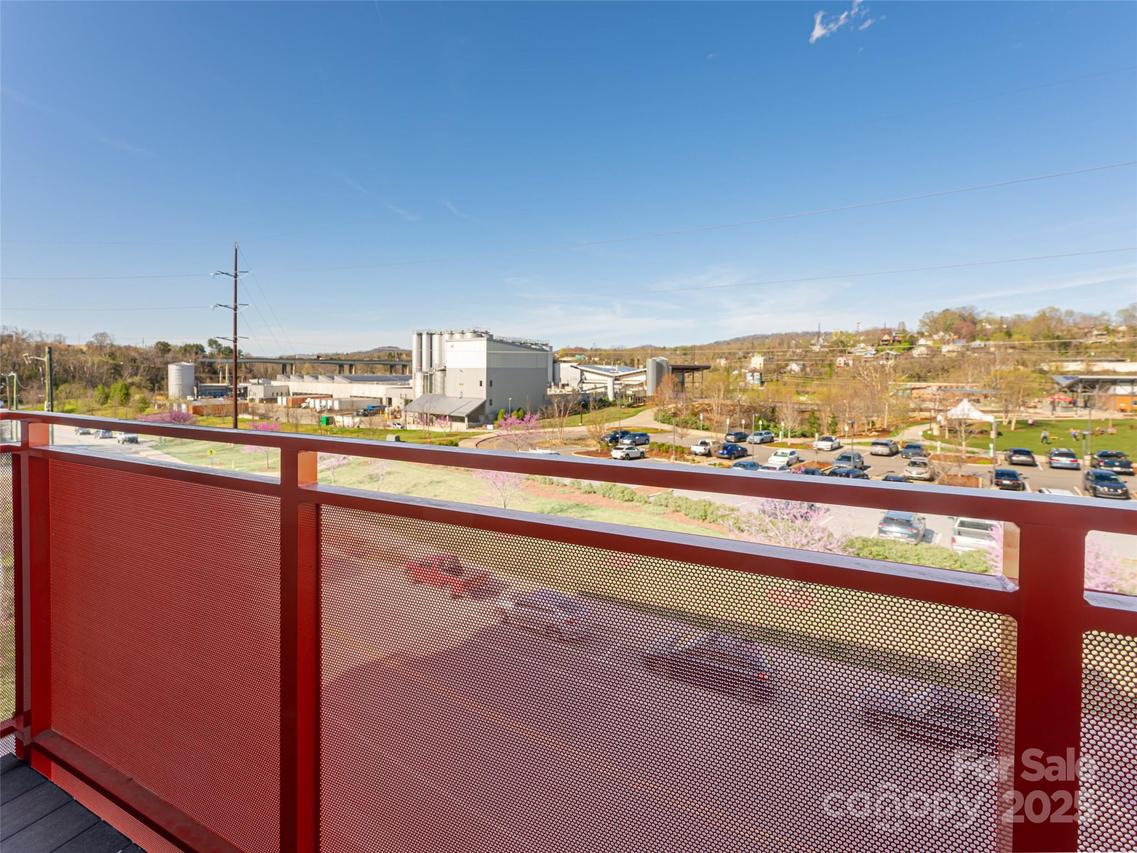 68 Craven St. #304, Asheville, NC 28806