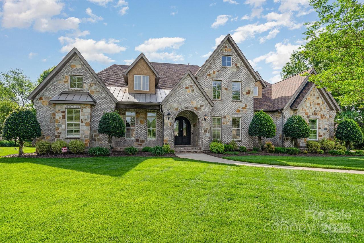 4904 Ardenetti Ct., Mint Hill, NC 28227