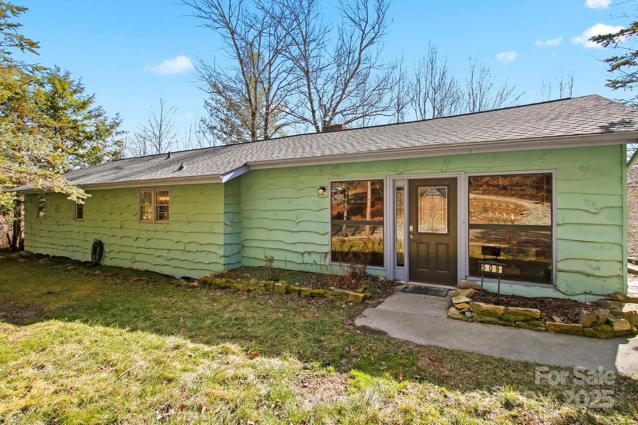 509 Seven Devils Rd., Banner Elk, NC 28604