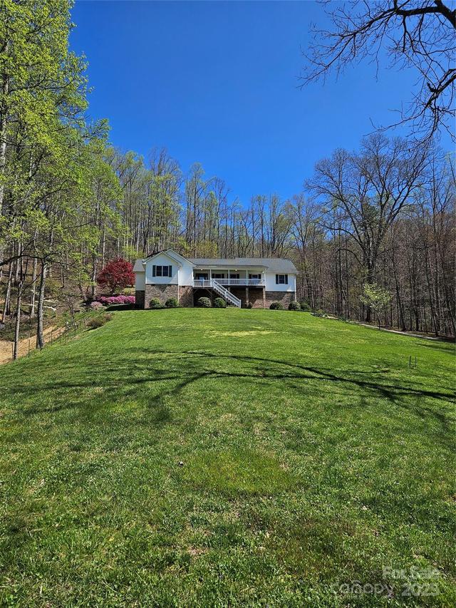 34 Garren Mountain Ln., Fairview, NC 28730