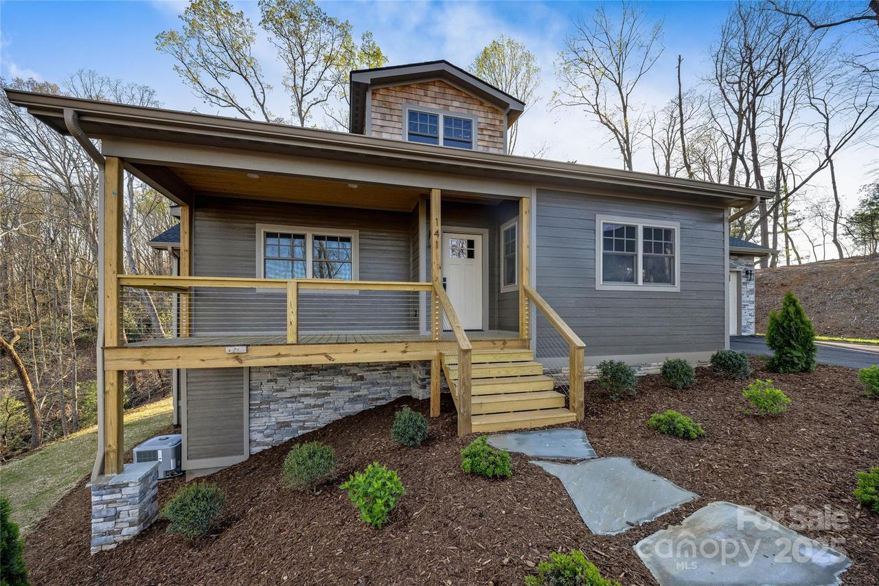 141 Shep Dr., Mills River, NC 28759