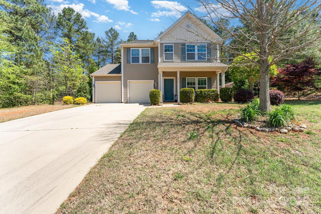 6010 Hawk View Rd., Waxhaw, NC 28173