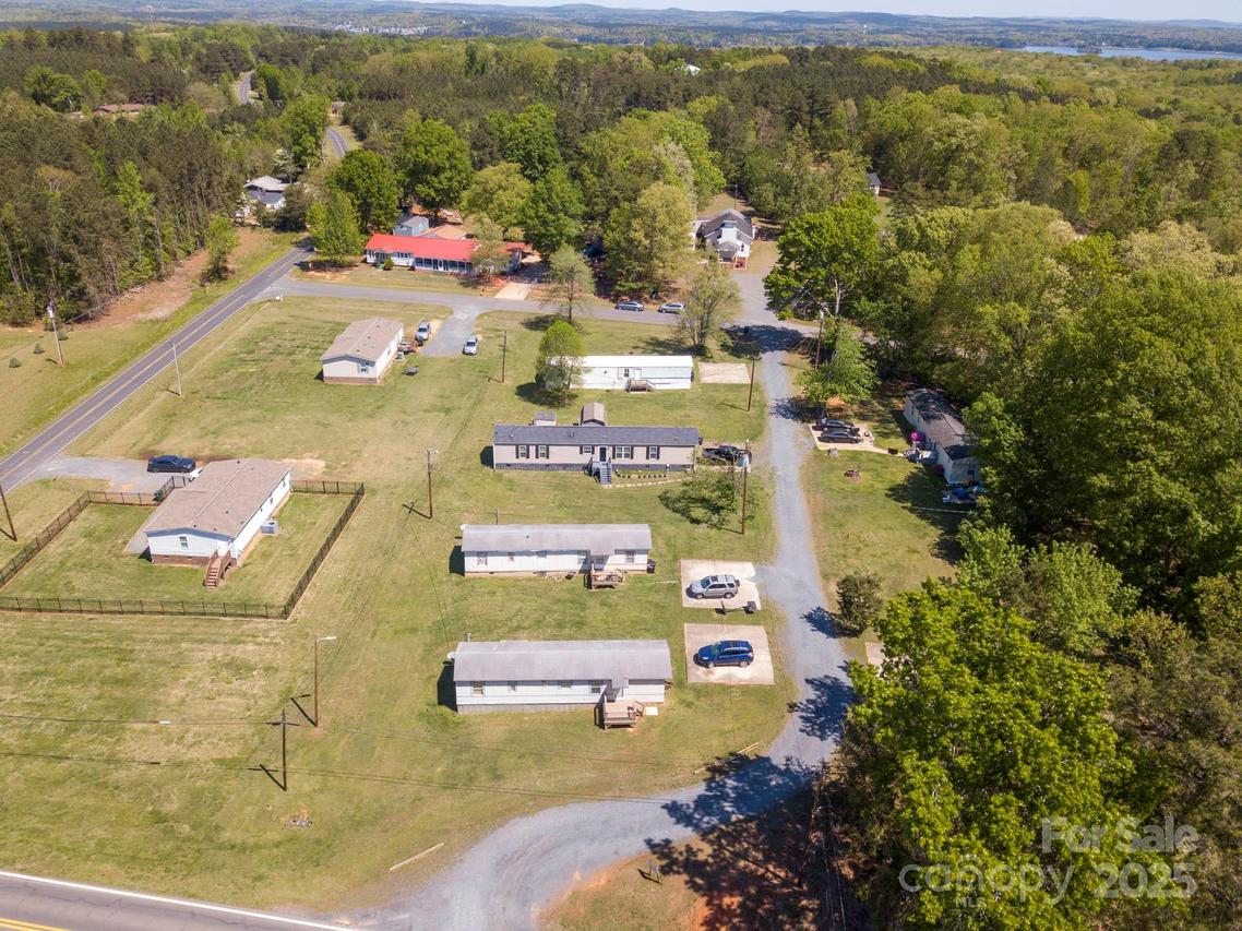 40724 Nc 740 Hwy., New London, NC 28127