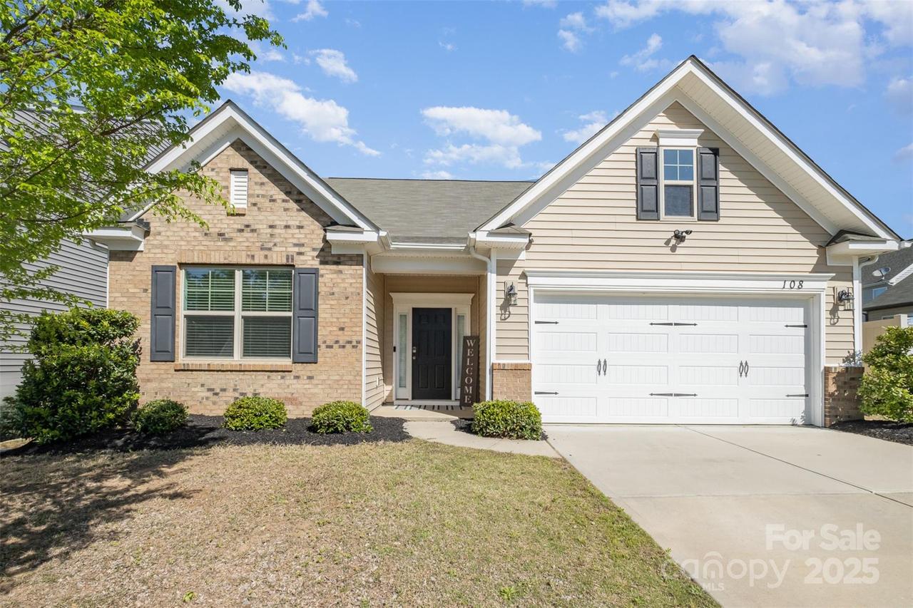 108 Toxaway St., Mooresville, NC 28115