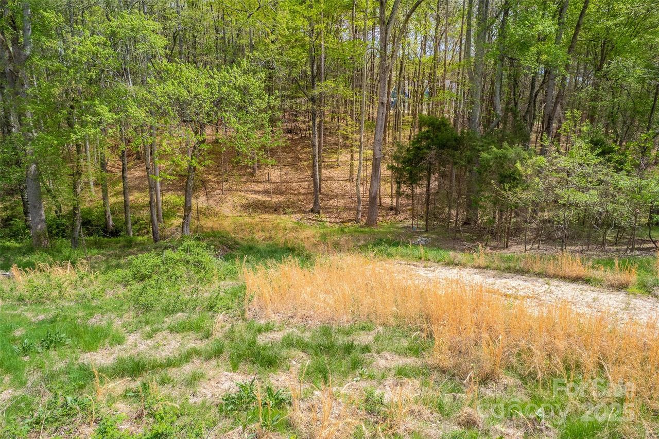 187 Alexander Acres Rd., Mooresville, NC 28115