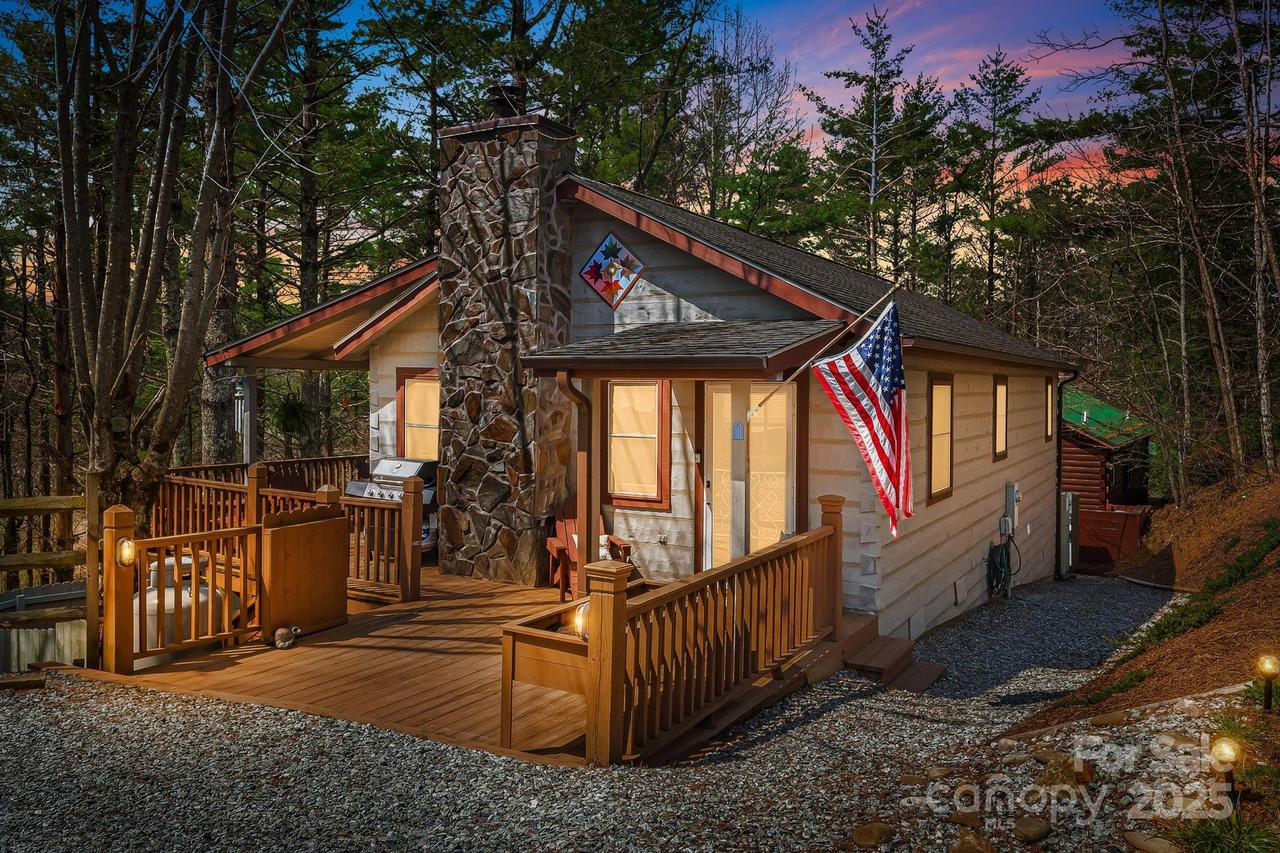 112 Mountain Ivy Ln., Boone, NC 28607