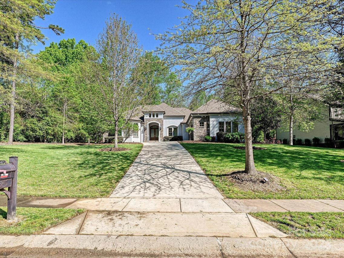 11447 Egrets Point Dr., Charlotte, NC 28278