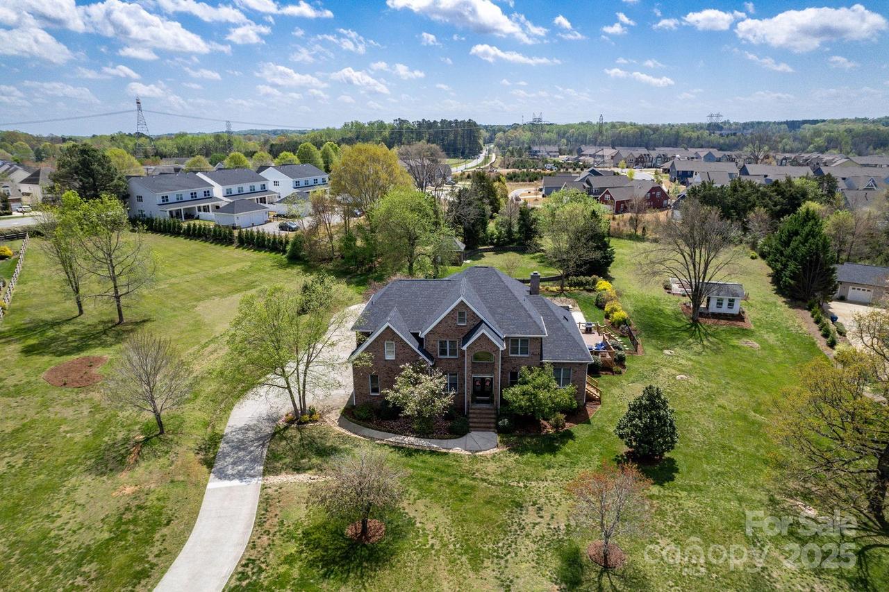 12932 Westmoreland Farm Rd., Davidson, NC 28036