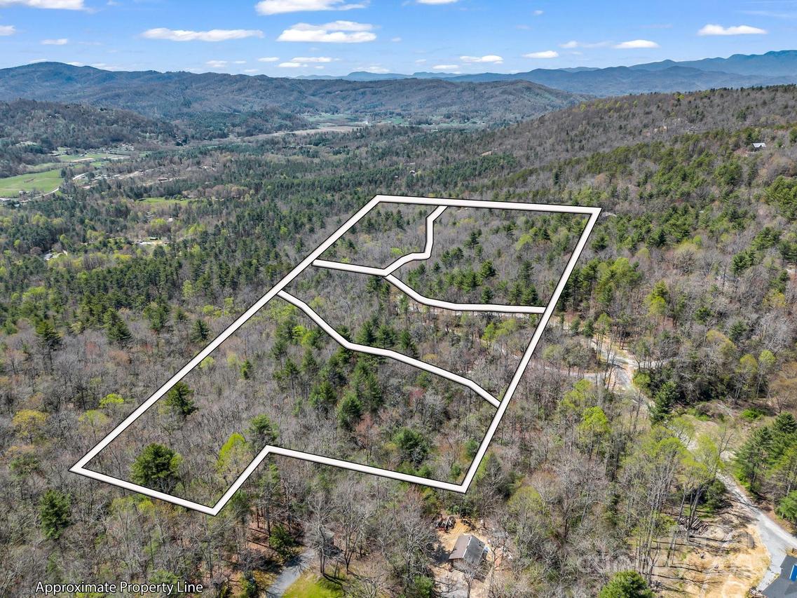 0000 Bulling Creek Dr., Hendersonville, NC 28739