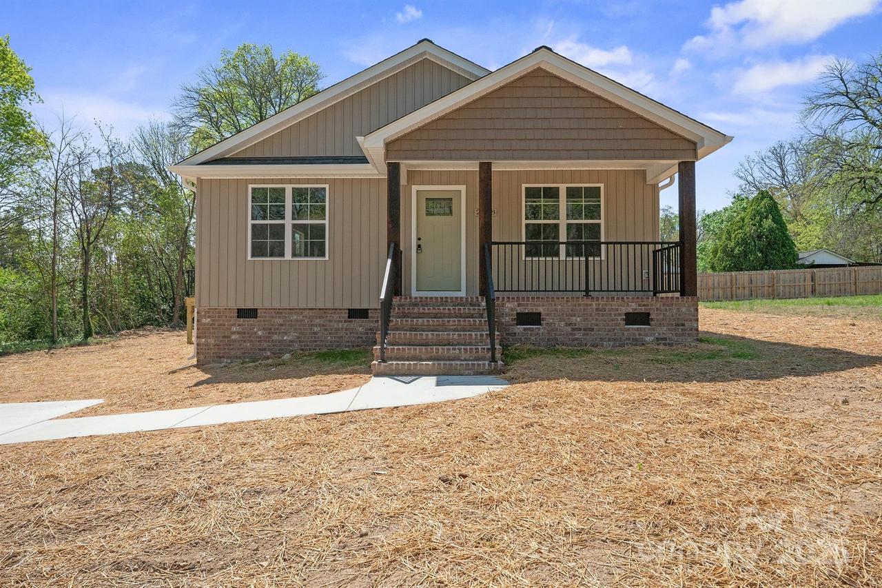 2518 Glenwood St., Kannapolis, NC 28083