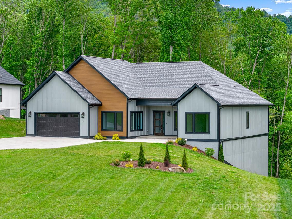 24 Slate Dr. #29, Candler, NC 28715