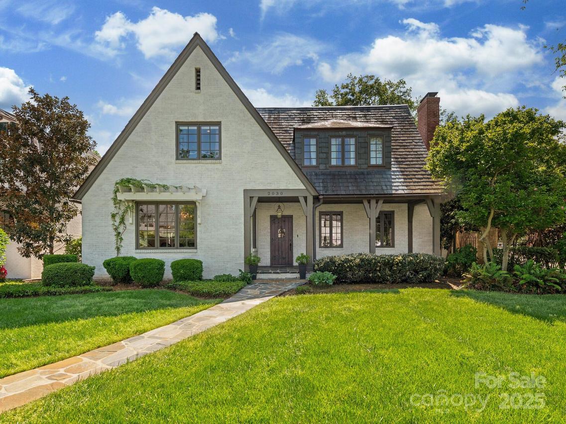 2030 Radcliffe Ave., Charlotte, NC 28207