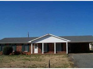 118 Robin Ln., Statesville, NC 28677