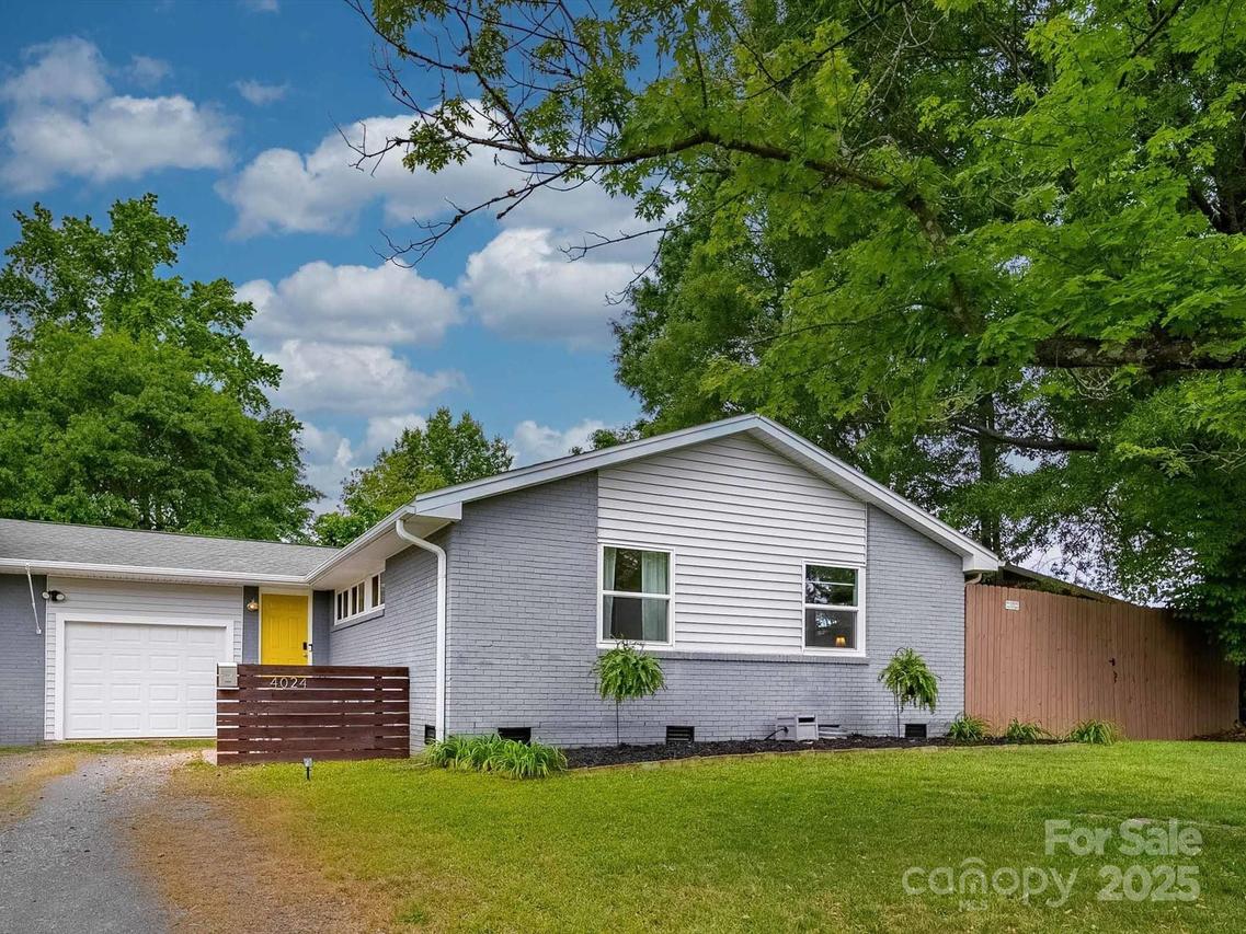 4024 Seaforth Dr., Charlotte, NC 28205