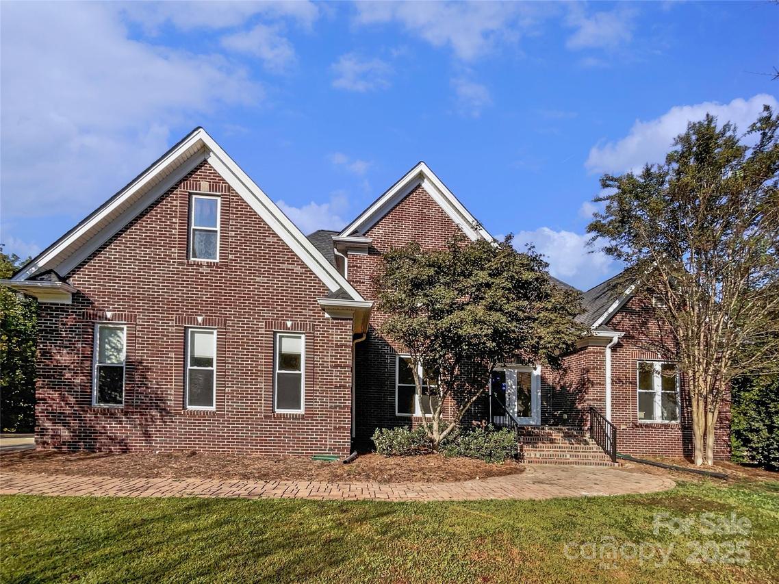6204 River Birch Dr., Gastonia, NC 28056