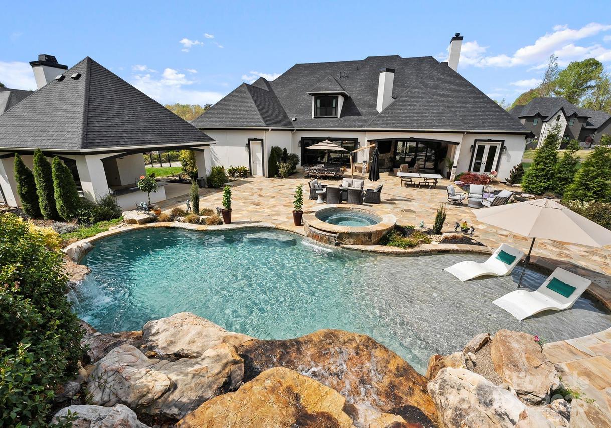129 Hunts Landing Dr., Mooresville, NC 28117