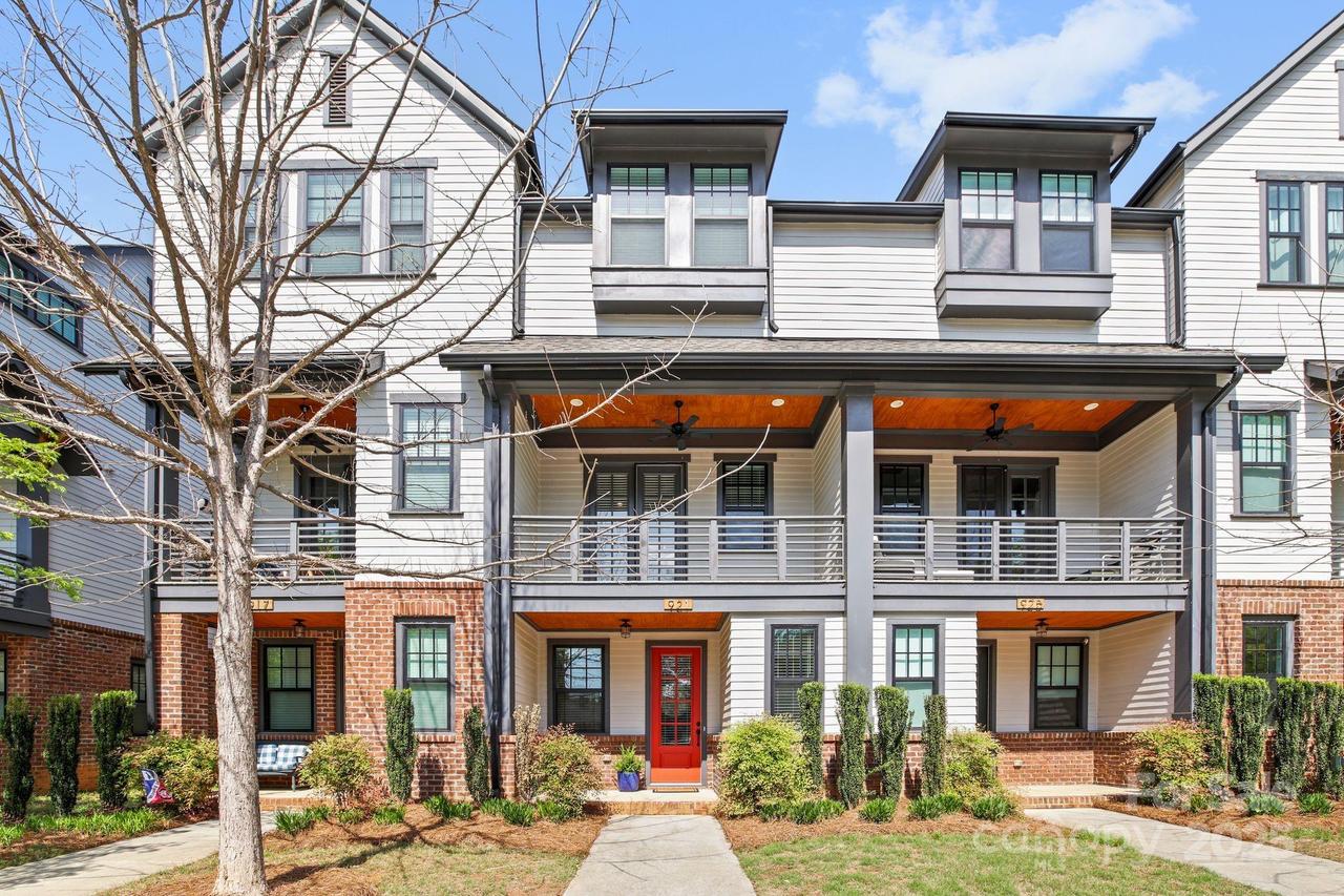 921 E 36th St., Charlotte, NC 28205