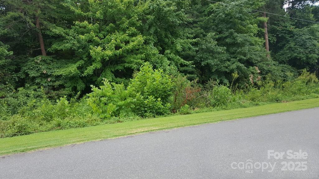 2101 South Fork Dr., Morganton, NC 28655