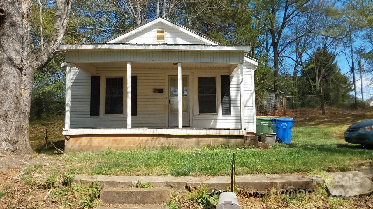194 Hollins St., Spindale, NC 28160