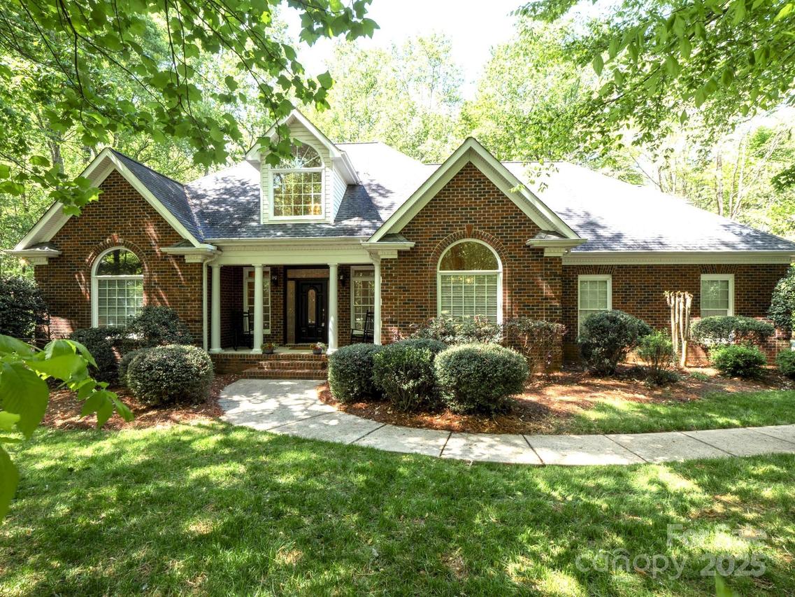 9101 Oak Bluff Ct., Marvin, NC 28173
