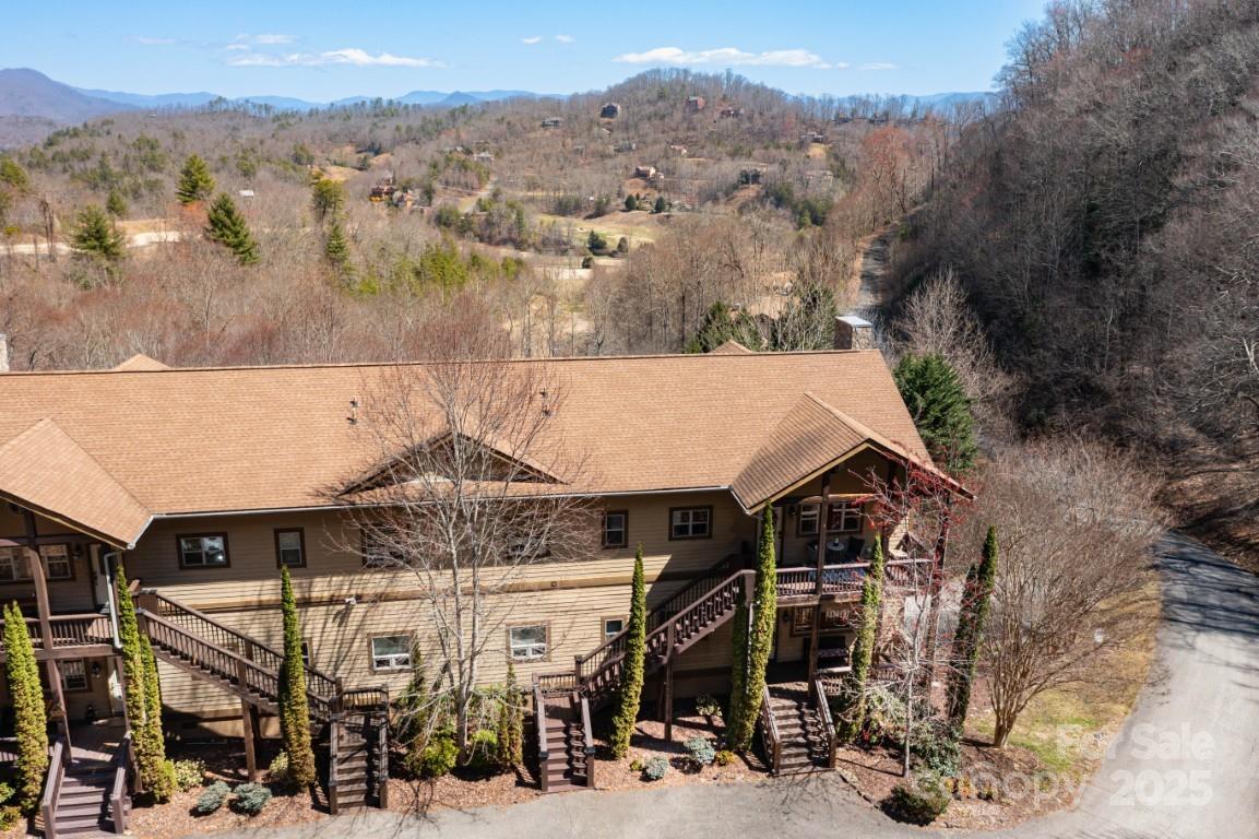 295 Sawgrass Dr., Whittier, NC 28789