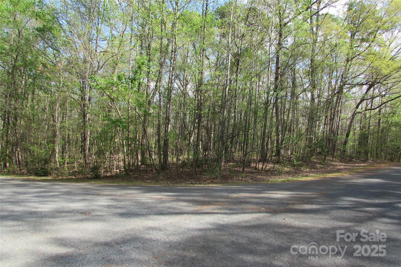 Hickory Nut Cir., Monroe, NC 28112