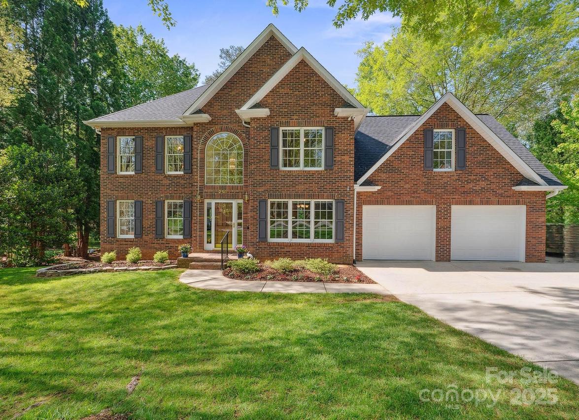 210 35th Ave., Hickory, NC 28601