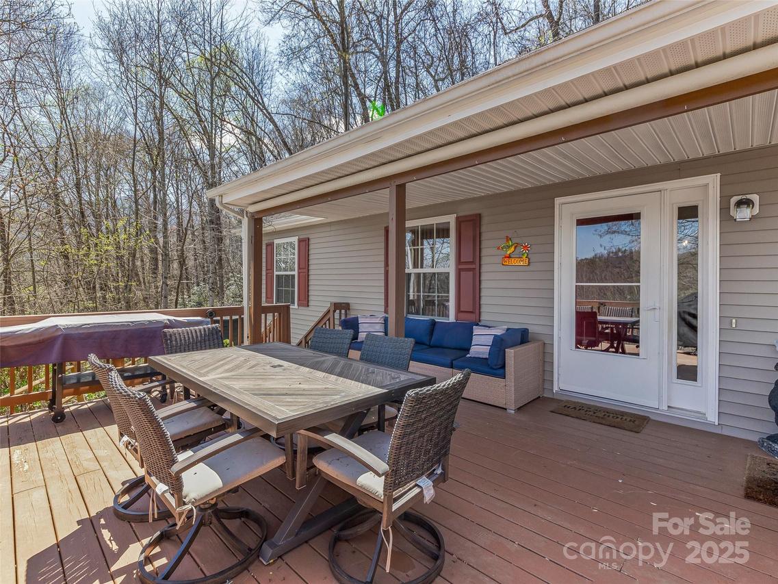 860 Creekside Dr., Maggie Valley, NC 28751