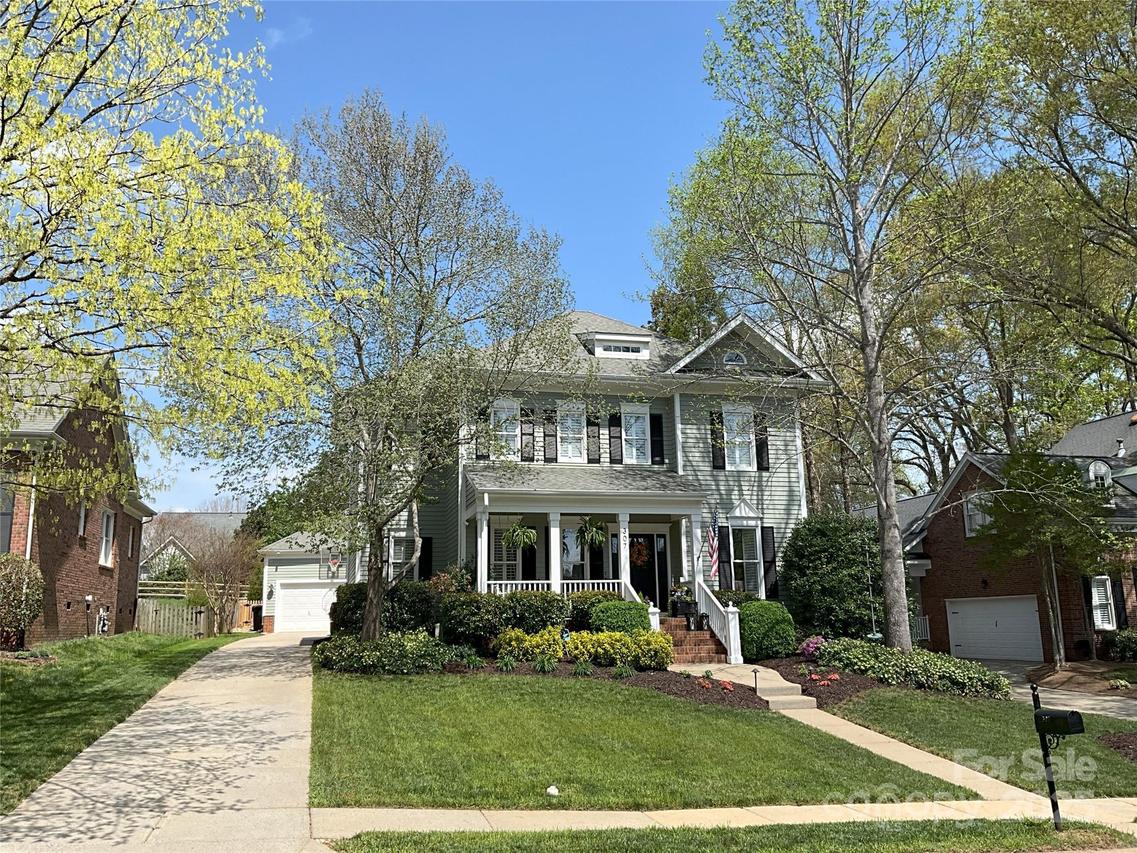 307 N Downing St., Davidson, NC 28036