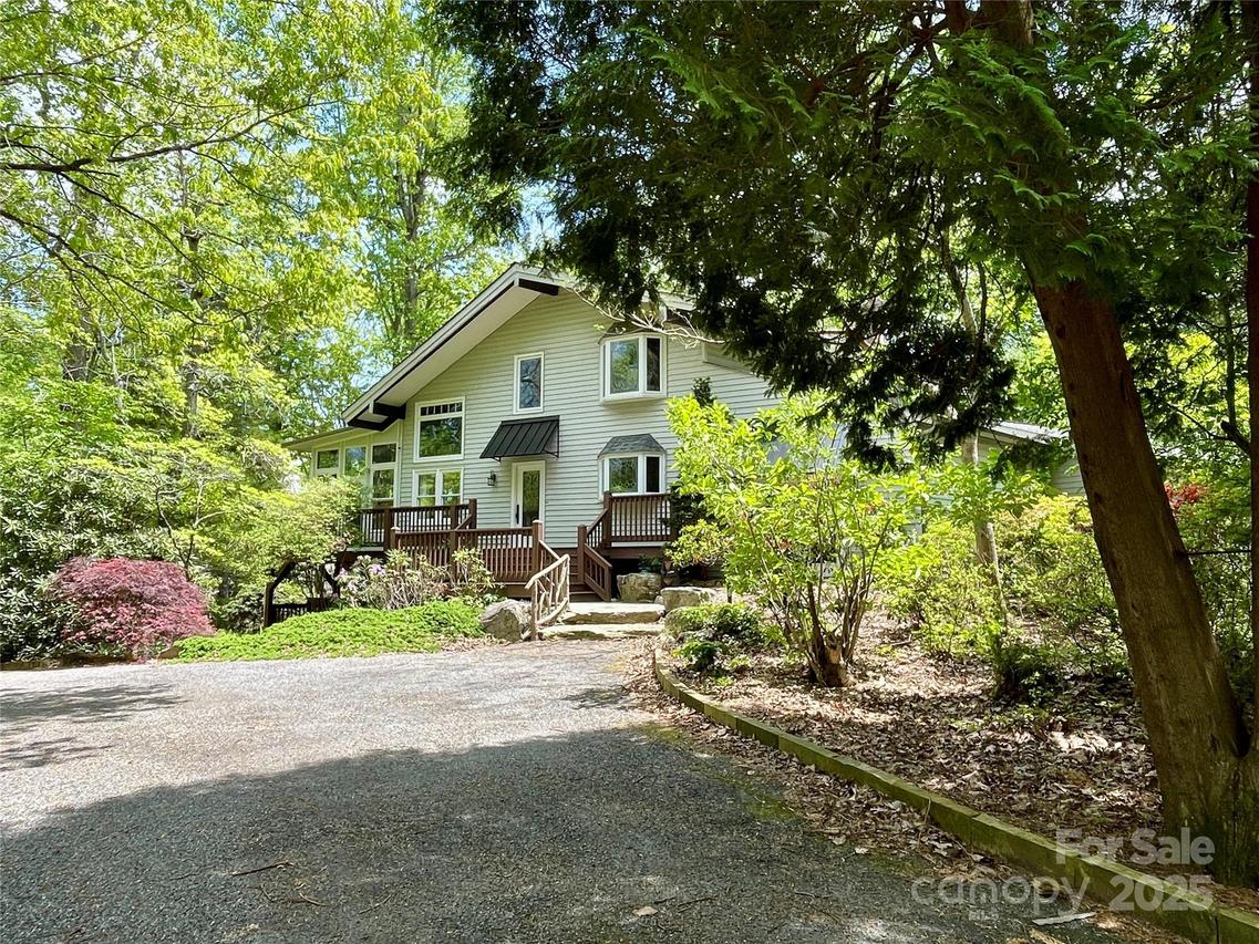 188 Echo Dr., Laurel Park, NC 28739