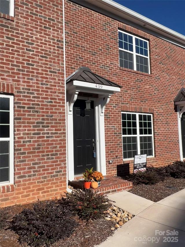 439 Beacon St., Concord, NC 28027