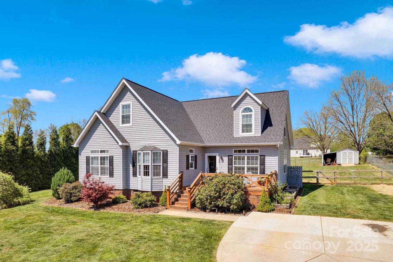 126 Top Flite Dr., Statesville, NC 28677