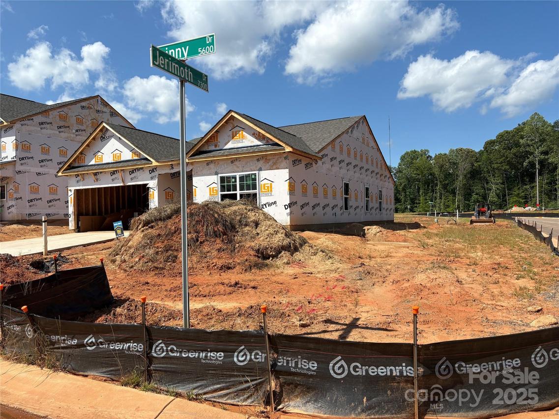 5602 Skinny Dr., Charlotte, NC 28215