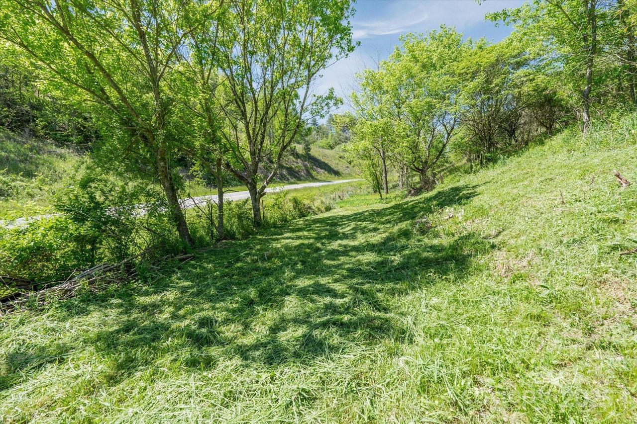 TBD Sweetwater Rd., Marshall, NC 28753