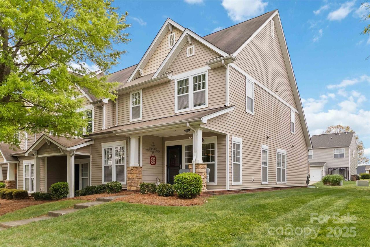1013 Laparc Ln., Indian Trail, NC 28079