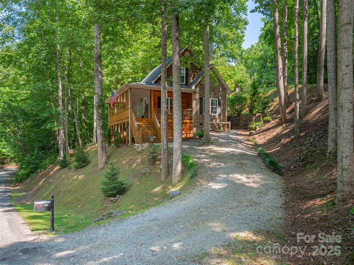 257 Katua Tr., Maggie Valley, NC 28751