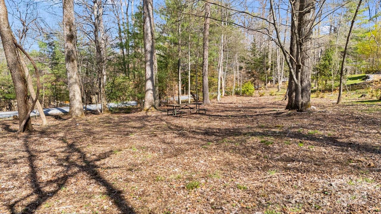 367 Alta Cir. #094-R, Hendersonville, NC 28739