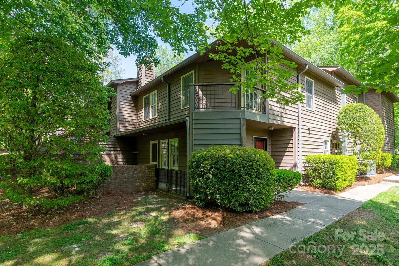 3625 Colony Crossing Dr., Charlotte, NC 28226