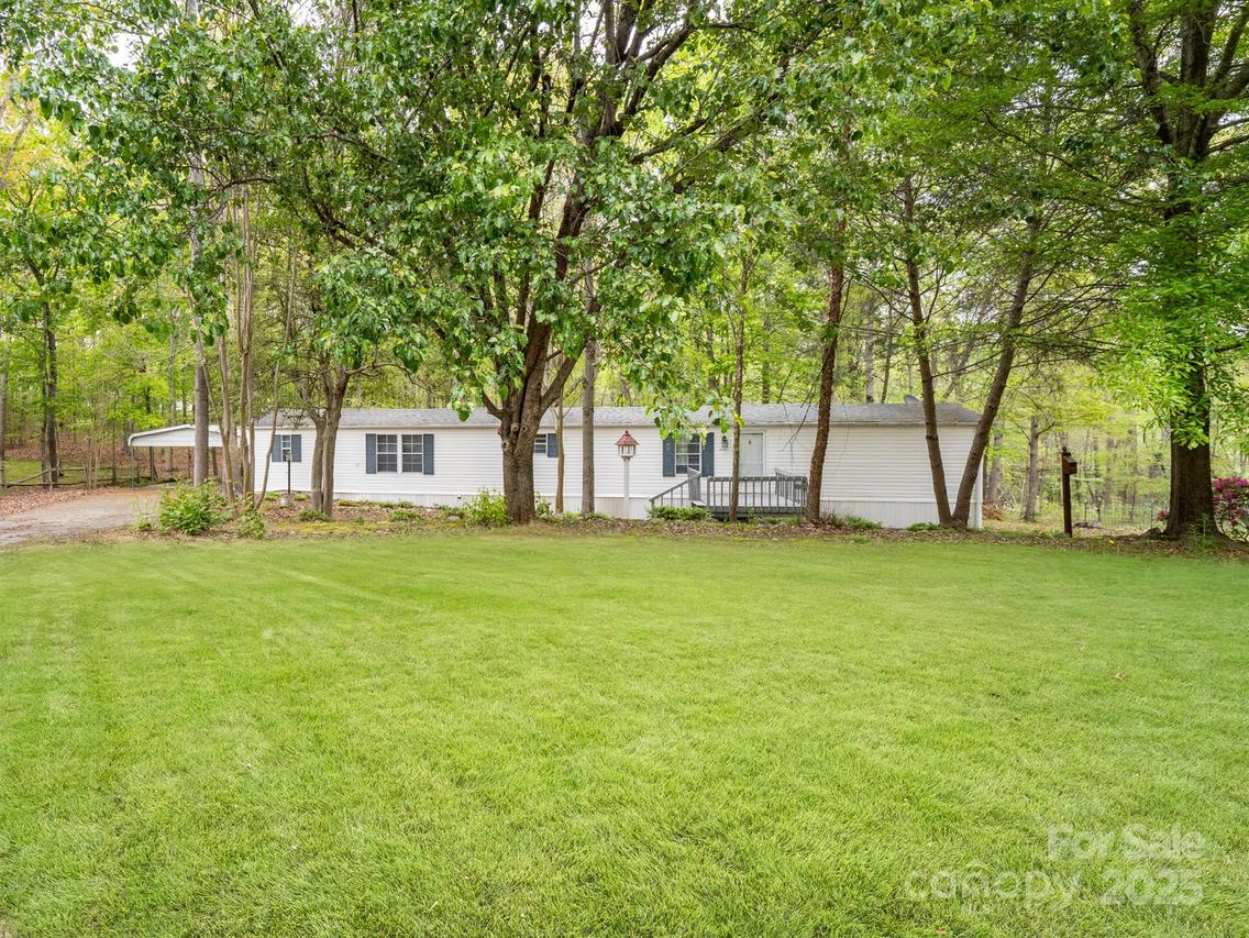 4757 Mountain View Ln., Maiden, NC 28650