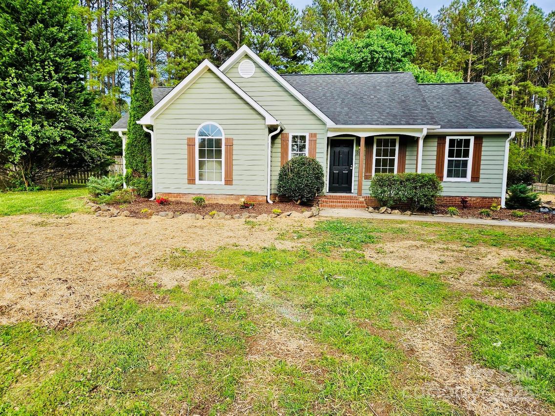 213 Meadow Wind Ct., Monroe, NC 28110