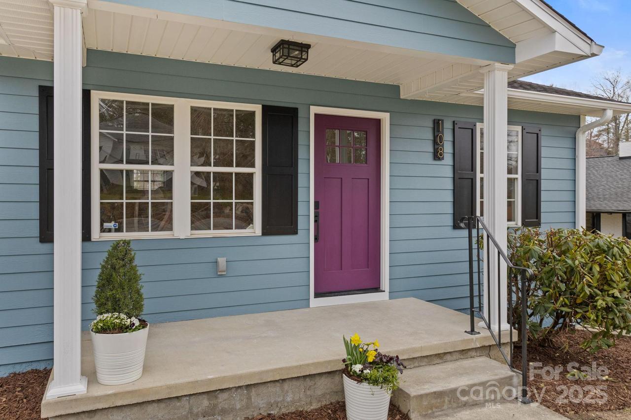 108 S Justice St., Hendersonville, NC 28739