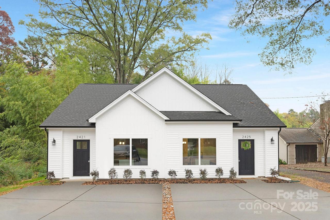 4811 Victoria Ave., Charlotte, NC 28269