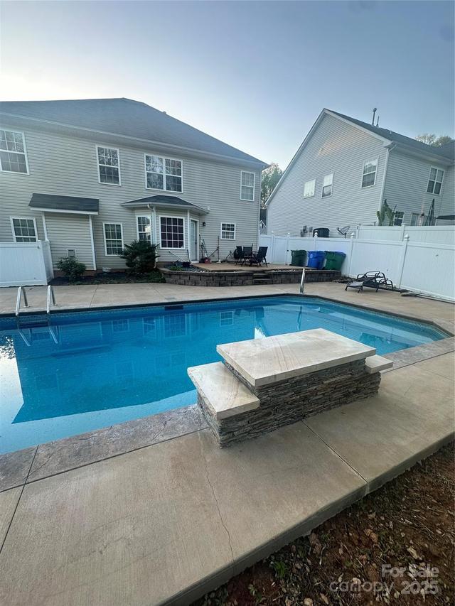 5228 Sunriver Rd., Gastonia, NC 28054