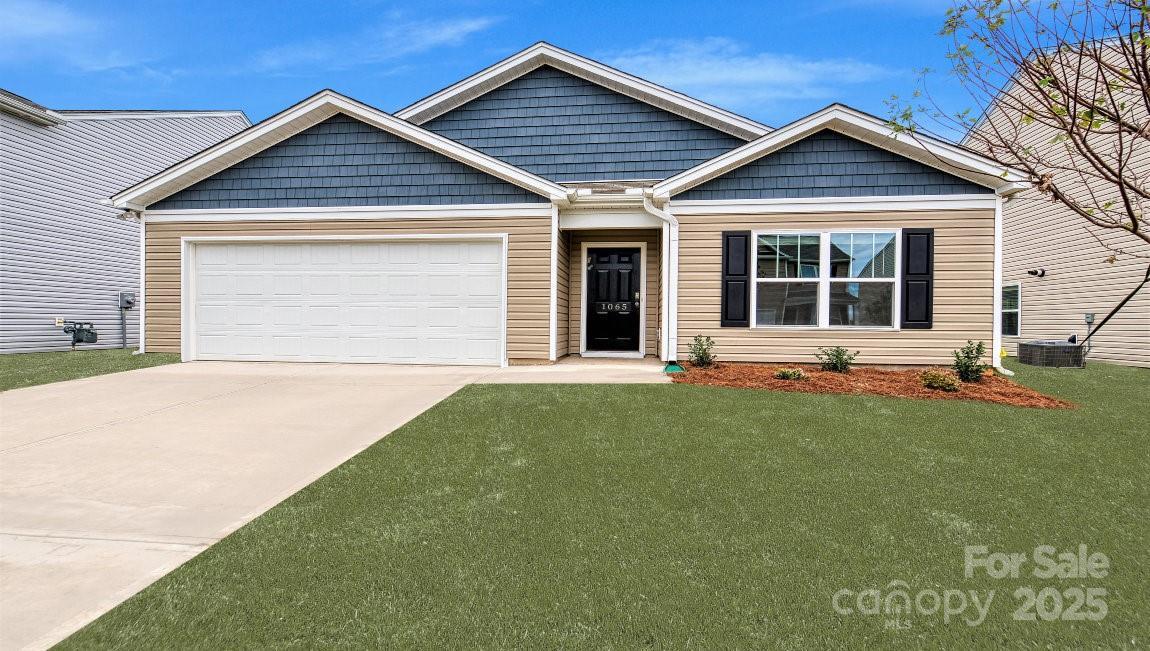220 Callie River Ct., Clyde, NC 28786