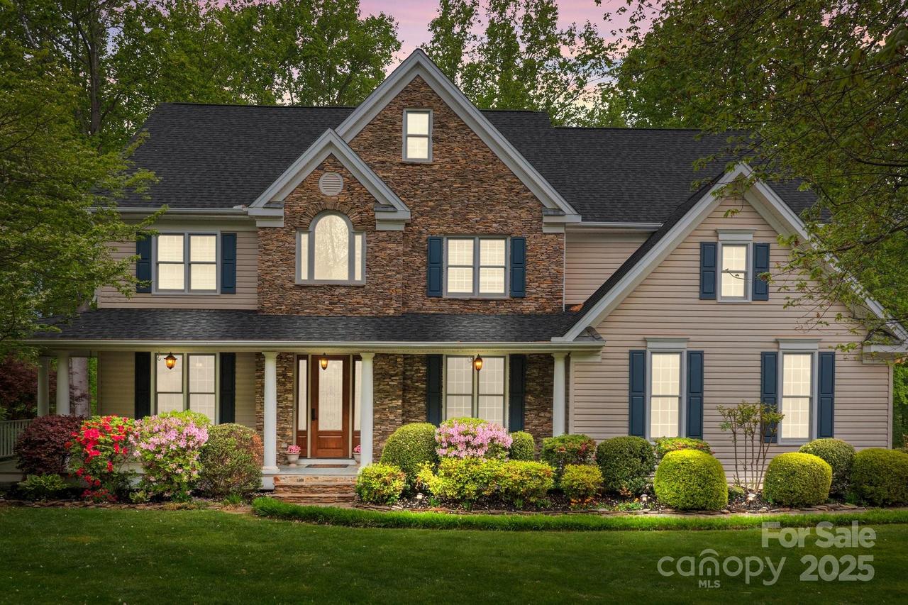 263 Fernbrook Dr., Mooresville, NC 28117