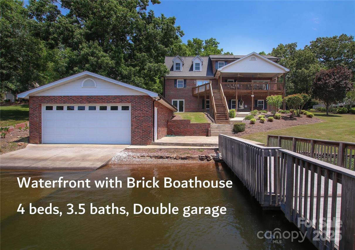 378 Shoreline Dr., New London, NC 28127