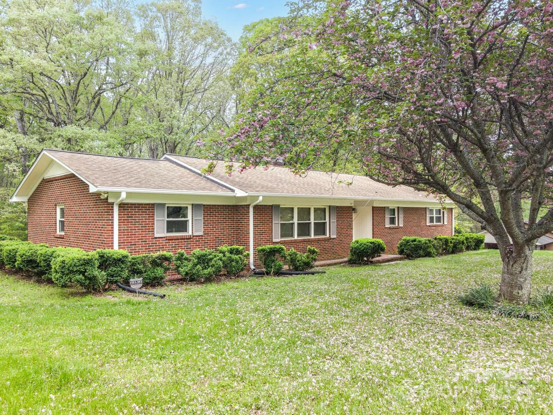 2582 Ivey Church Rd., Lincolnton, NC 28092