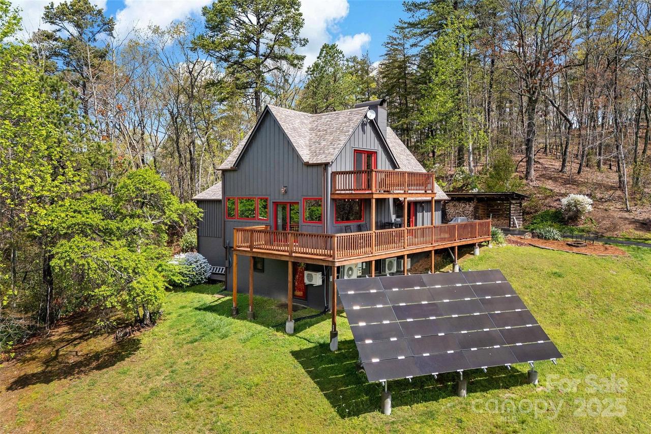 692 Hidden Acres Dr., Marion, NC 28752